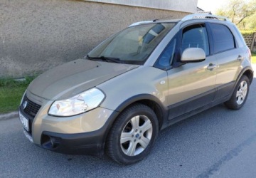 Fiat Sedici 1.9 Multijet 120KM 2007 Fiat Sedici Fiat Sedici 2007r 1.9cm diesel 120KM 4x4 197tys przebiegu 1.9