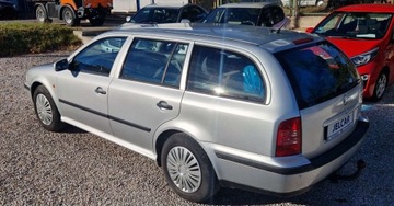 Skoda Octavia I Kombi 2.0 115KM 2000 Skoda Octavia 2.0 114KM Hak holowniczy Podgrzewan fotele 2.0 Benzyna 114KM, zdjęcie 7