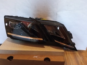 LAMPA PRZÓD SKODA OCTAVIA III LIFT LED