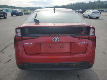 Toyota Prius IV Hatchback Plug-in 1.8 Hybrid Plug-in 122KM 2022 Toyota Prius Night Shade 2022 1.8l 1.8 Hybryda 121KM, zdjęcie 2