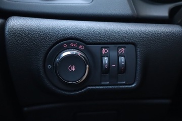 Opel Astra J Sedan 1.6 Twinport ECOTEC 115KM 2017 Opel Astra 1.6 16V, Salon Polska, Skóra, Klima, zdjęcie 19