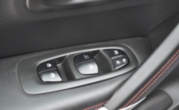 Renault Kadjar Crossover 1.2 Energy TCe 130KM 2017 Renault Kadjar Crossborder Automat Bose Benzyna Kamera Nawigacja 1.2 130KM, zdjęcie 20