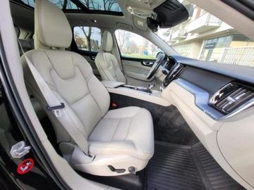 Volvo XC60 II Crossover T6 320KM 2018 VOLVO XC60 II T6 2.0l benzyna 310KM * Momentum * Dokumentacja *Zadbany, zdjęcie 35