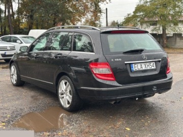 Mercedes Klasa C W204 Kombi T204 1.8 180 CGI BlueEFFICIENCY 156KM 2010 Mercedes Klasa C 180 T BlueEFFICIENCY 7G-TRONIC Avantgarde 156KM 2010r, zdjęcie 9
