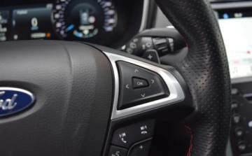 Ford Mondeo V Kombi 2.0 TDCi 150KM 2019 Ford Mondeo 2.0 TDCI ST-Line PowerShif Fuul Ledy kamera Navi Sony Lopatki, zdjęcie 20