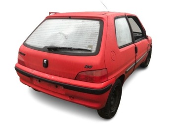 106 RESTYL FACELIFT 96-03 SKLO (OKNO) KAROSERIE ZADNÍ PRAVÁ NEVYKLÁPĚCÍ
