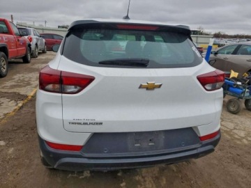 Chevrolet TrailBlazer II 2022 Chevrolet Trailblazer Ls 2022 1.2 Benzyna 137KM, zdjęcie 2