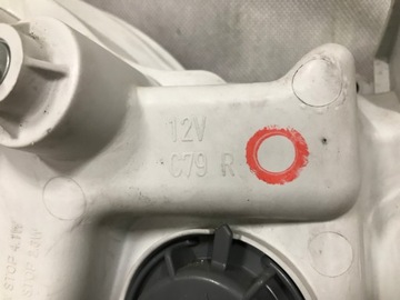 NISSAN GTR 08-13 SVĚTLO ZADNÍ PRAVÁ LED