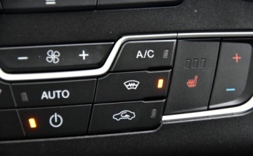 Ford Mondeo V Sedan 2.0 TDCi 180KM 2017 Ford Mondeo ST-LINE FUL LED skora grzane fotele navi. Idealny 2.0 180KM, zdjęcie 28