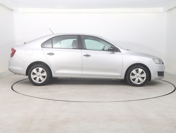 Skoda Rapid II Liftback Facelifting 1.4 TDI CR 90KM 2017 Skoda Rapid 1.4 TDI, Salon Polska, Klima, zdjęcie 5