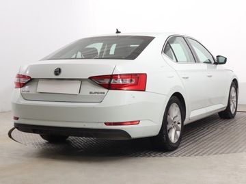 Skoda Superb III Liftback 1.4 TSI 125KM 2016 Skoda Superb 1.4 TSI, Salon Polska, Xenon, zdjęcie 4
