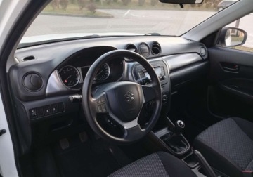 Suzuki Vitara III SUV Facelifting 1.0 BoosterJet 111KM 2018 Suzuki Vitara Zarejestrowany - benzyna - klimatyzacja - serwisowany Benzyna, zdjęcie 18