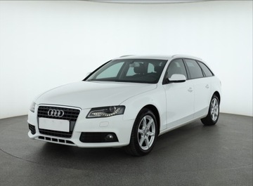Audi A4 B8 Avant 2.0 TDI 143KM 2011 Audi A4 2.0 TDI, Automat, Navi, Xenon, Bi-Xenon, zdjęcie 1