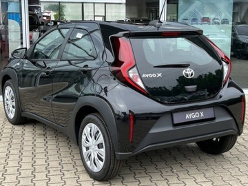 Toyota Aygo X 1.1 VVT-i 72KM 2025 Od ręki - Comfort 1.0 benzyna 72KM | Tempomat adaptacyjny!, zdjęcie 2