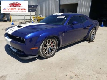 Dodge Challenger III 2016 Dodge Challenger 2016, 6.2L, SRT HELLCAT, od ubezpieczalni 6.2 Benzyna