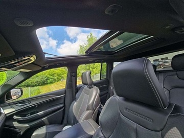 Jeep Grand Cherokee IV 2022 Jeep Grand Cherokee Overland 2022 3.6l 3.6 Benzyna 293KM, zdjęcie 4