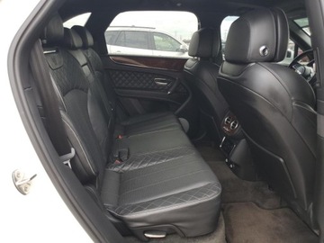 Bentley Bentayga 2018 Bentley Bentayga 2018 6.0l 6.0 Benzyna 600KM, zdjęcie 10