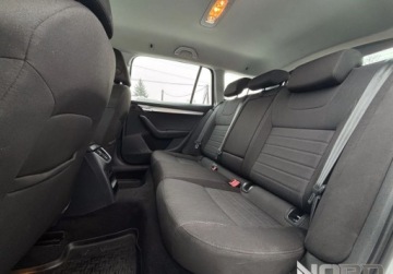 Skoda Octavia III Scout 1.8 TSI 180KM 2016 Skoda Octavia Bezwypadkowa, FV23, 4x4, DSG, KredytowanieLeasing, gwarancja, zdjęcie 28