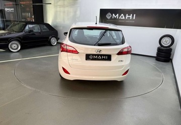 Hyundai i30 II Wagon 1.6 CVVT 120KM 2014 Hyundai i30 Hyundai i30 1.6 Classic 1.6 Benzyna 120KM, zdjęcie 8