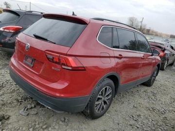 Volkswagen Tiguan II 2019 Volkswagen Tiguan 2019, 2.0L, 4x4, SE, porysow..., zdjęcie 2