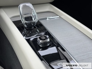 Volvo V60 II  Kombi Facelifting 2.0 B4 197KM 2023 Volvo V60 V60 B4 | Diesel | Plus Bright | | FV23%, zdjęcie 15