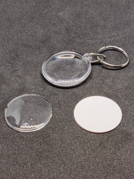 Упаковка наклейки amiibo на брелок nfc ntag215