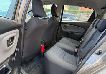 Toyota Yaris III Hatchback 5d Facelifting 1.33 Dual VVT-i 99KM 2017 Toyota Yaris salon Polska, instalacja gazowa 1.3 BenzynaLPG 99KM, zdjęcie 12