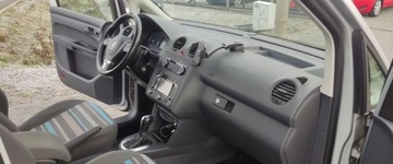 Volkswagen Caddy III Kombi Facelifting 1.6 TDI 102KM 2012 Volkswagen Caddy 1.6 tdi ,maxi ,bezwypadek ,bogata wersja ,duzo nowych cze, zdjęcie 9