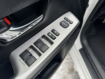 Toyota Prius III Prius+ 1.8 HSD 136KM 2016 Toyota Prius+ 1.8 HSD 136KM Serwisowany Bezwypadk, zdjęcie 8