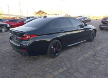 BMW Seria 5 G90-91 2023 BMW Seria 5 2023, 3.0L, od ubezpieczalni 3.0 Benzyna 335KM, zdjęcie 5