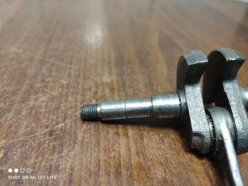 ШАТУН КОЛЕНВАЛА STIHL 020 MS 200