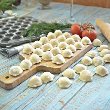 ФОРМОВКА ДЛЯ ПЕЛЬЦЕВ ДЛЯ РАВИОЛИ СТАЛЬНАЯ ФОРМА 37 ШТ.