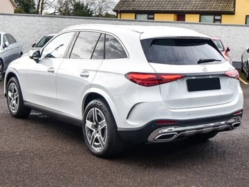 Mercedes GLC C254/X254 Coupe 2.0 200 204KM 2025 MERCEDES-BENZ GLC 200 4-Matic AMG Line 2.0 (204KM) 2025, zdjęcie 3