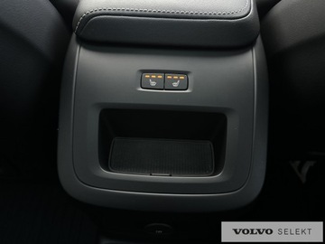 Volvo XC60 II 2024 Volvo XC 60 XC60 T6 Plug-In Hybrid AWD Ultra Black, zdjęcie 13