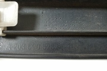 LIŠTA PRAVÝCH BOČNÍCH DVEŘE MERCEDES-BENZ C (W203) A2036905262 2.6L
