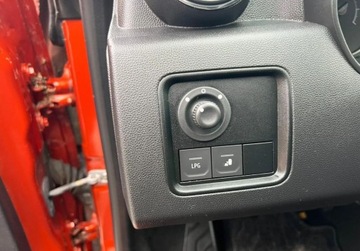 Dacia Duster II SUV Facelifting 1.0 TCe LPG 100KM 2022 Dacia Duster 1.0 Benzayna Gaz Nawigacja LED Kamera Klimatyzacja Sensor, zdjęcie 15