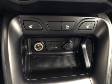 Hyundai ix35 SUV Facelifting 2.0 CRDi 136KM 2013 HYUNDAI IX 35 KLIMATRONIC PARKTRONIC ALU ŚWIETNY STAN SERWISOWANY W ASO, zdjęcie 18