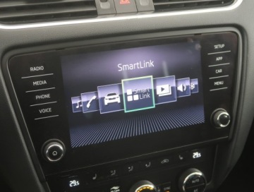 Skoda Octavia III Liftback Facelifting 1.6 TDI 115KM 2019 Skoda Octavia 1.6 TDI, Salon Polska, Klima, zdjęcie 12