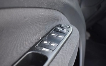 Citroen C3 Picasso 1.6 HDI 92KM 2015 Citroen C3 Picasso Citroen C3 Picasso 1.6 HDi Selection 1.6 Diesel 92KM, zdjęcie 17