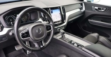 Volvo XC60 II Crossover T6 310KM 2018 Volvo XC 60 T6 AWD 310KM R-Design 2.0 Benzyna 310KM, zdjęcie 12