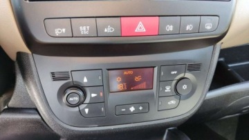 Opel Combo D Tour 1.6 CDTI 105KM 2012 Opel Combo 1.6D 105 KM 7 Osobowy Klimatronik Tempomat Czujniki GWARANCJA, zdjęcie 33