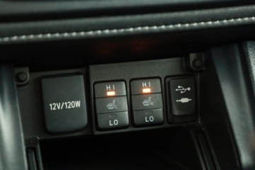 Toyota Auris II Touring Sports Facelifting 1.2 D-4T 116KM 2016 Toyota Auris 1.2 Ti, Navi, Klima, Klimatronic, zdjęcie 16