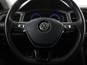 Volkswagen T-Roc I SUV 1.5 TSI ACT 150KM 2020 Volkswagen T-Roc navi klima auto grzane fotele, zdjęcie 20