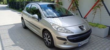 Peugeot 207 Hatchback 5d 1.4 VTi 95KM 2008 Peugeot 207 klimatyzacja