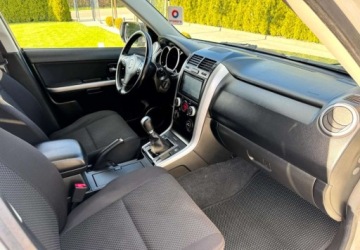 Suzuki Grand Vitara II SUV 5d Facelifting 2.4 VVT 169KM 2011 Suzuki Grand Vitara Suzuki Grand Vitara 2.4 BenzynaLPG 169KM, zdjęcie 10