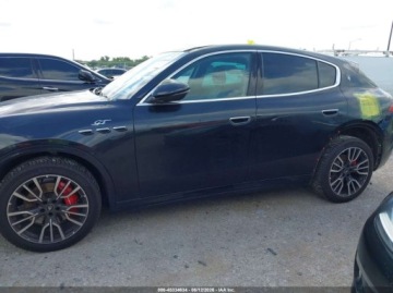 Maserati 2024 Maserati Grecale GT, po gradobiciu 2.0 Benzyna 296KM, zdjęcie 4