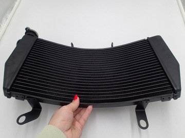 НОВЫЙ РАДИАТОР HONDA ST1300 Pan European 02-17 19010-MCS-305