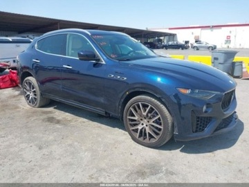 Maserati Levante 2022 Maserati Levante 2022 MASERATI LEVANTE MODENA 3.0 Benzyna 424KM, zdjęcie 1