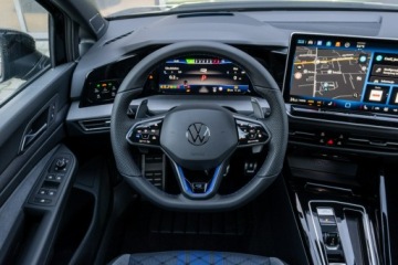 Volkswagen Golf VIII R Facelifting 2.0 TSI 333KM 2026 Volkswagen Golf R 2.0 TSI 4Motion 333 KM DSG, zdjęcie 21