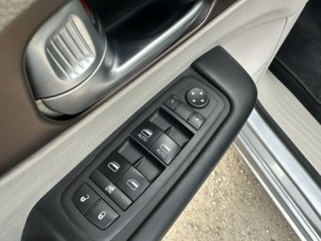 Chrysler Pacifica II 3.6 V6 291KM 2018 Chrysler Pacifica 3.6 benzyna/Automat/8 miejsc/Fak, zdjęcie 10